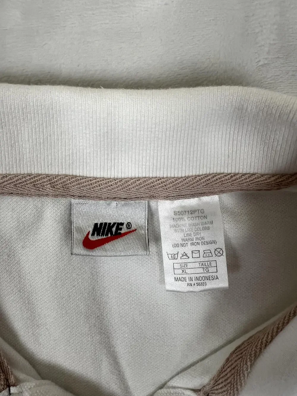 Vintage Nike Air Polo Shirt Mens XL White Short Sleeve Embroidered Swoosh Logo